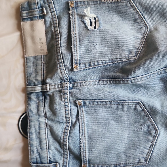 Neuw Size 7R Straight Leg Jeans - Picture 4 of 9
